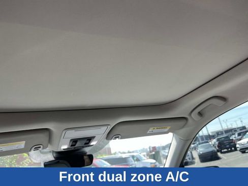 Used 2023 Honda Pilot Elite image 17