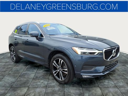 Used 2018 Volvo XC60 T6 Momentum w/ Convenience Package image 1