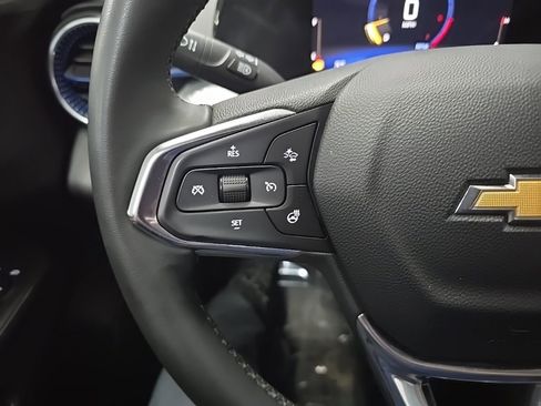 Used 2024 Chevrolet Trax LT w/ Sunroof Package image 20