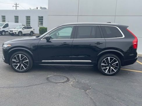 Used 2022 Volvo XC90 T8 Inscription Expression w/ Advanced Package image 5