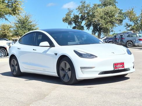 Used 2022 Tesla Model 3 Long Range AWD/4WD image 7