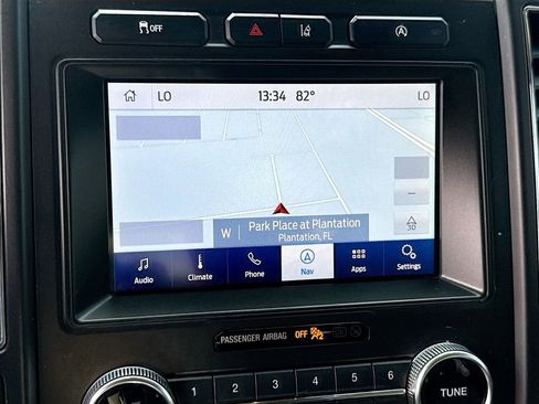 Used 2020 Ford Expedition Limited RWD image 14