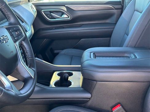 Certified 2023 Chevrolet Tahoe Z71 w/ Luxury Package image 11