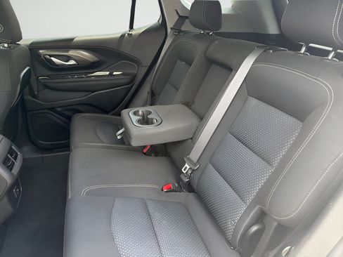 Used 2022 GMC Terrain SLE w/ Driver Convenience Package FWD image 25