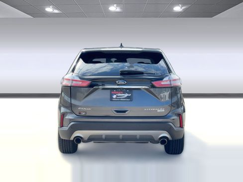 Used 2019 Ford Edge Titanium w/ Equipment Group 301A image 10