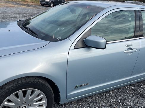 Used 2010 Mercury Milan Hybrid image 6
