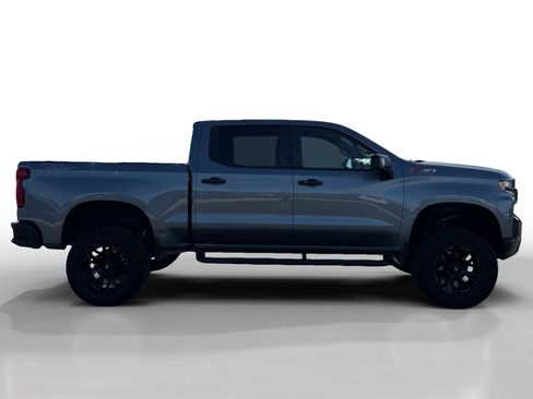 Used 2021 Chevrolet Silverado 1500 LT Trail Boss w/ Convenience Package II image 6