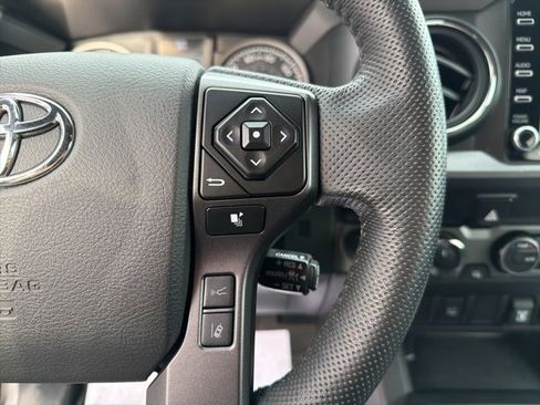 Certified 2023 Toyota Tacoma TRD Off-Road image 21