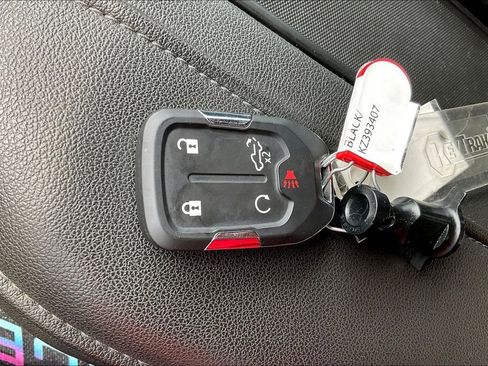 Used 2019 Chevrolet Silverado 1500 RST w/ True North Edition AWD/4WD image 13
