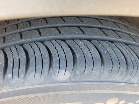 Used 2018 Hyundai Santa Fe Sport w/ 2.4L Value Package 02 image 25