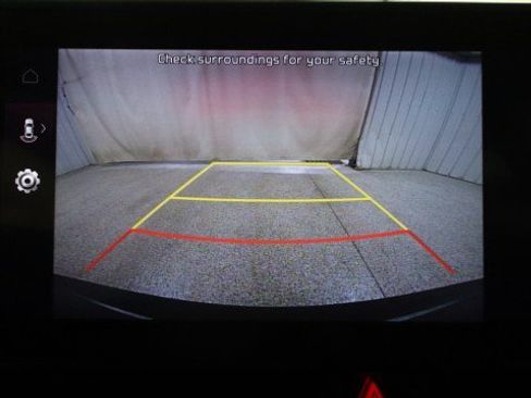 Used 2025 Kia Sportage EX FWD image 15
