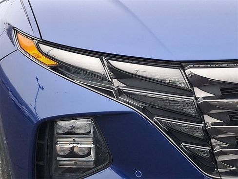 Used 2023 Hyundai Tucson Limited image 10