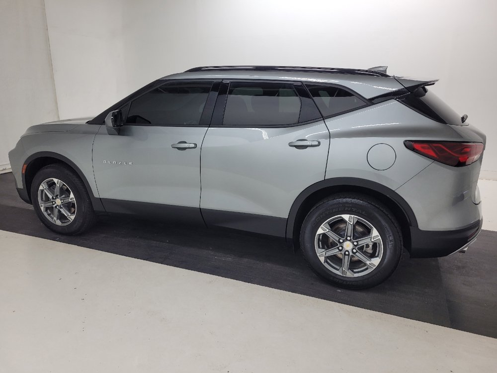 Used 2024 Chevrolet Blazer LT w/ Convenience Package FWD image 3