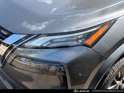 Used 2021 Nissan Rogue S FWD image 6