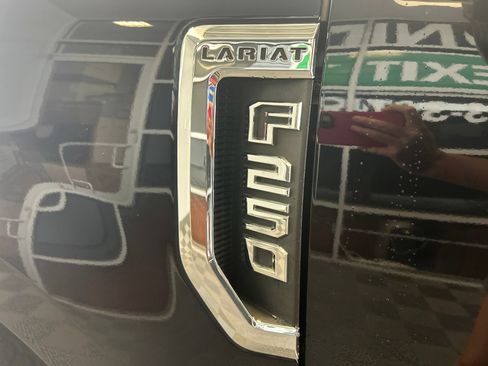 Used 2021 Ford F250 Lariat w/ Chrome Package AWD/4WD image 10