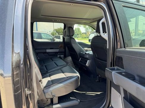 Used 2023 Ford F250 Lariat w/ Lariat Ultimate Package AWD/4WD image 10