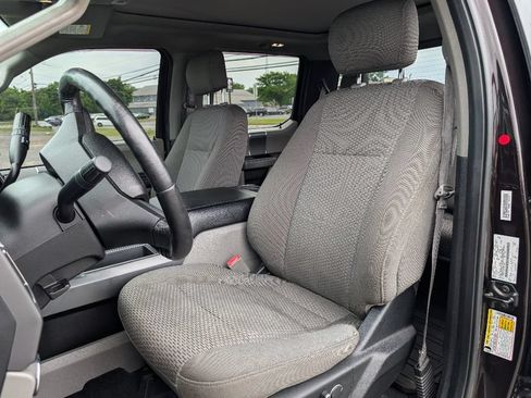 Used 2018 Ford F150 XLT w/ Equipment Group 302A Luxury AWD/4WD image 14