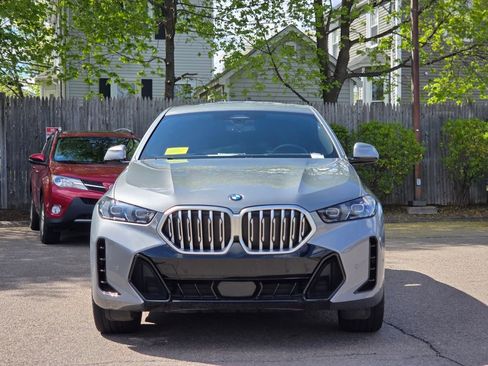 Used 2025 BMW X6 xDrive40i AWD/4WD image 9