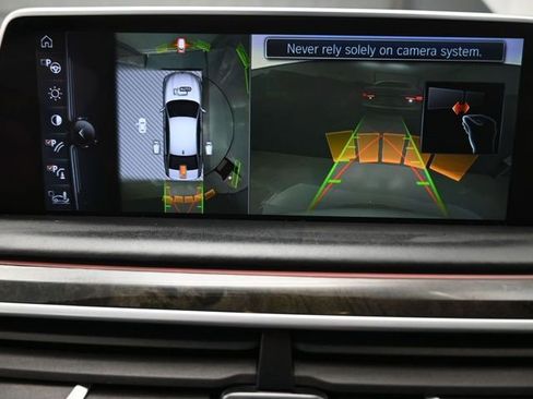 Used 2016 BMW 740i RWD image 7