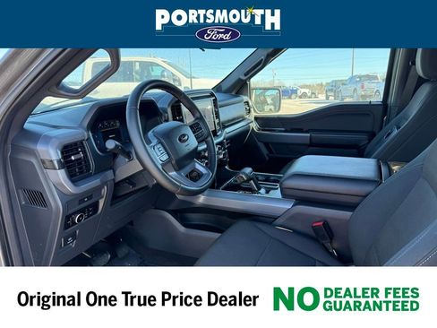 Used 2025 Ford F150 XLT w/ Equipment Group 301A Standard image 5