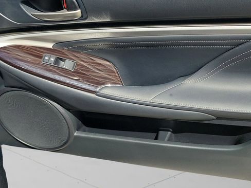 Used 2015 Lexus RC 350 w/ Navigation System Package image 24