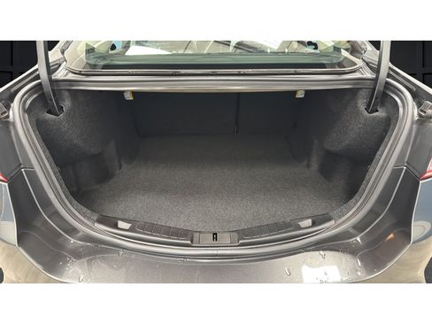 Used 2017 Ford Fusion SE FWD image 27
