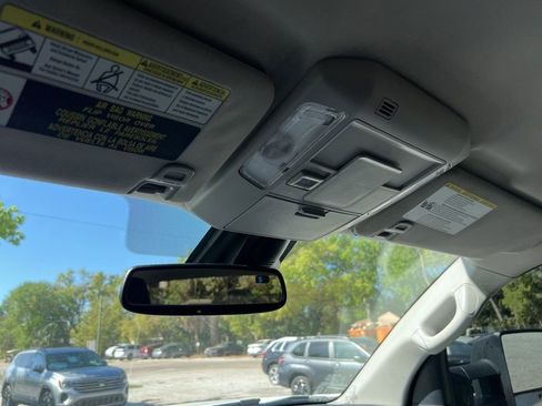 Used 2020 Toyota Tundra SR5 w/ SR5 Upgrade Package image 14