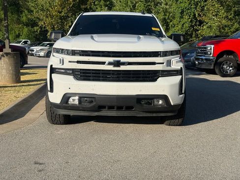 Used 2022 Chevrolet Silverado 1500 RST w/ LPO, Blackout Package AWD/4WD image 2