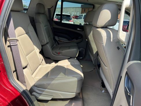 Used 2019 Chevrolet Tahoe Premier RWD image 18