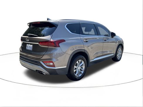 Used 2020 Hyundai Santa Fe SEL image 3
