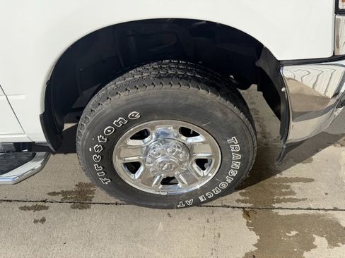 Used 2023 RAM 3500 Tradesman image 9