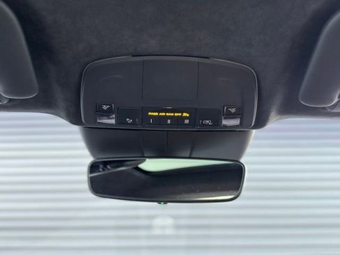 Used 2019 Porsche 911 Turbo image 31