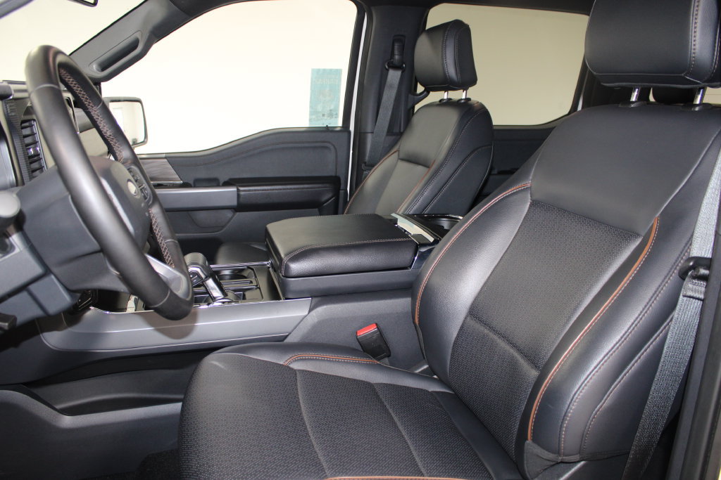 Used 2025 Ford F150 Lariat w/ Equipment Group 502A High AWD/4WD image 18