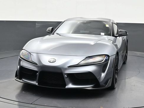 Used 2021 Toyota Supra Premium w/ Driver Assist Package RWD image 9