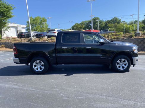 Used 2019 RAM 1500 Laramie AWD/4WD image 8