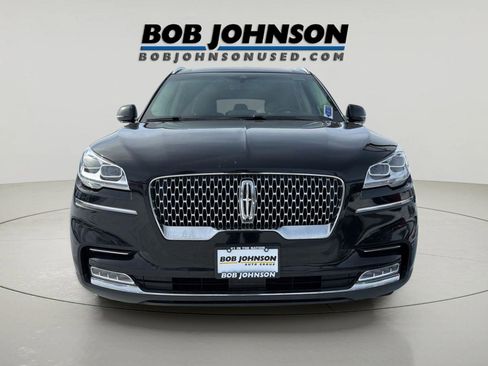 Used 2020 Lincoln Aviator Reserve w/ Equipment Group 202A image 2