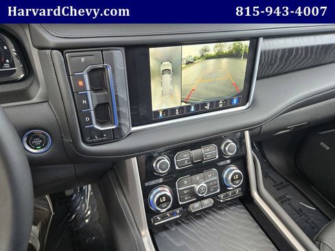 Used 2024 GMC Yukon XL Denali w/ Max Trailering Package image 10