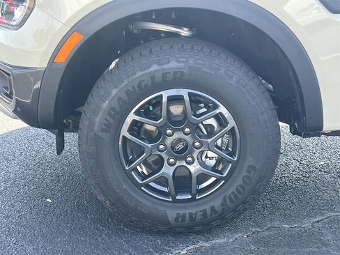New 2025 Ford Ranger XLT w/ FX4 Off-Road Package image 26