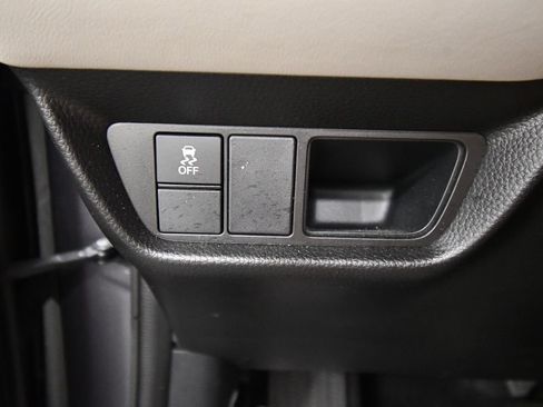 Certified 2024 Honda HR-V EX-L image 19