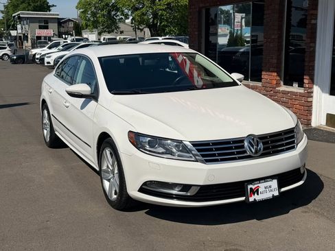 Used 2013 Volkswagen CC Sport FWD image 1