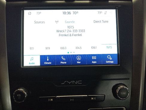 Used 2020 Ford Fusion SE FWD image 25