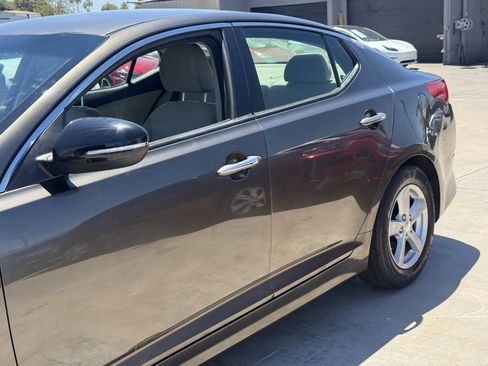 Used 2014 Kia Optima LX w/ Paint Protection Film Package FWD image 15