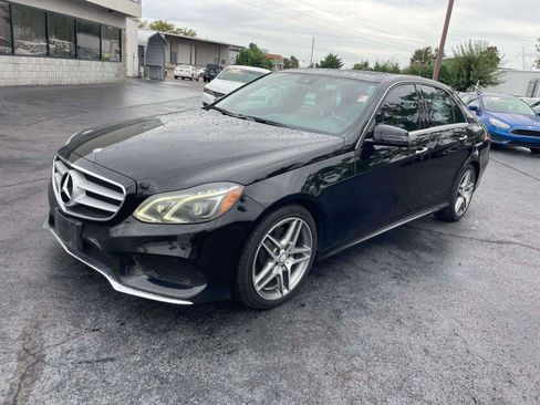 Used 2016 Mercedes-Benz E 350 4MATIC Sedan image 2