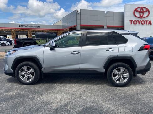 Used 2023 Toyota RAV4 XLE FWD image 8