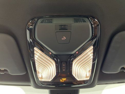 Used 2021 BMW X5 xDrive40i w/ Parking Assistance Package image 31