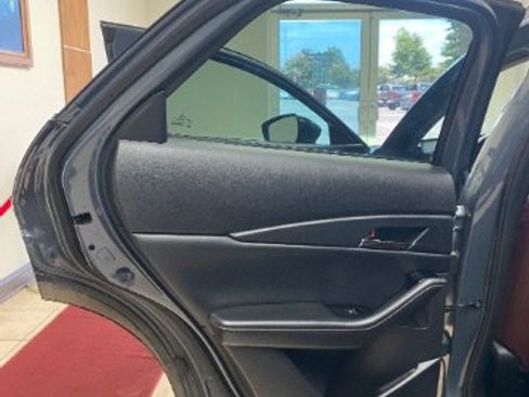 Used 2023 MAZDA CX-30 AWD 2.5 S w/ Preferred Package image 8