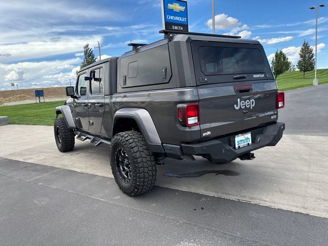 Used 2021 Jeep Gladiator Overland w/ Trailer Tow Package AWD/4WD image 5