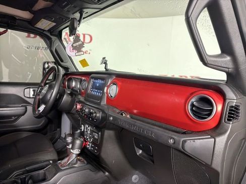 Used 2021 Jeep Wrangler Unlimited Rubicon image 17