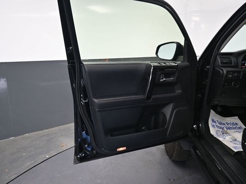 Used 2022 Toyota 4Runner TRD Pro AWD/4WD image 22