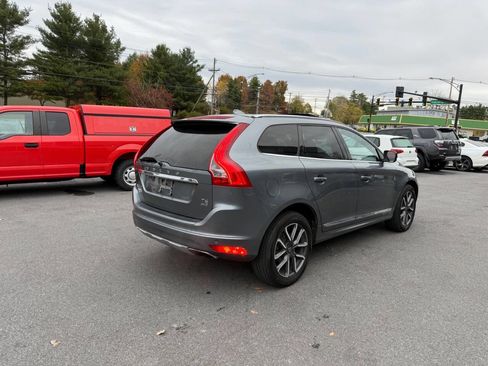 Used 2017 Volvo XC60 T6 Dynamic w/ Climate Package image 4